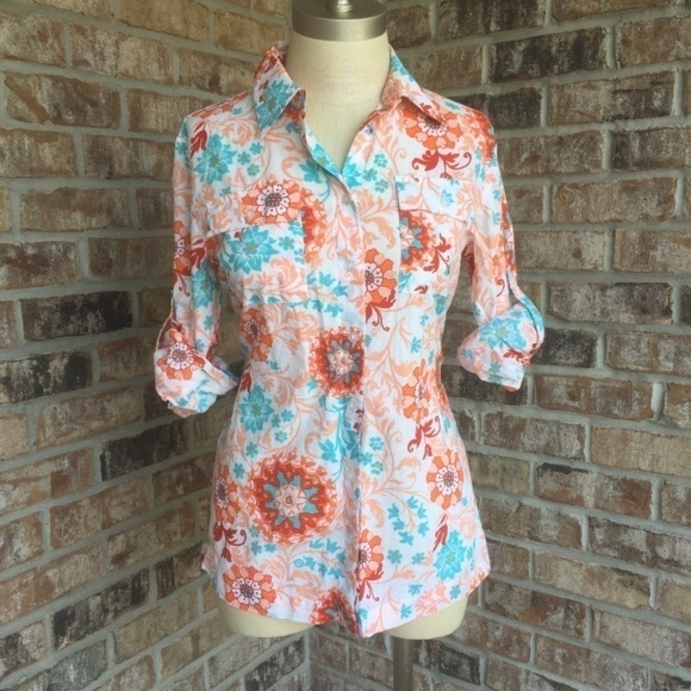 EUC Jones New York Button Down Collar Shirt M